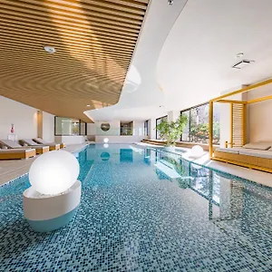 4* Ośrodek wypoczynkowy Nol Myojindai