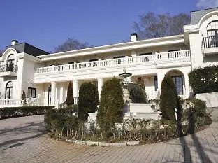 *** Hotel Auberge Au Mirador Hakone Japan